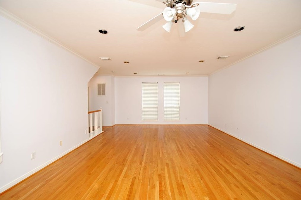 1913 Calumet St, Houston TX  77004-7267 exterior