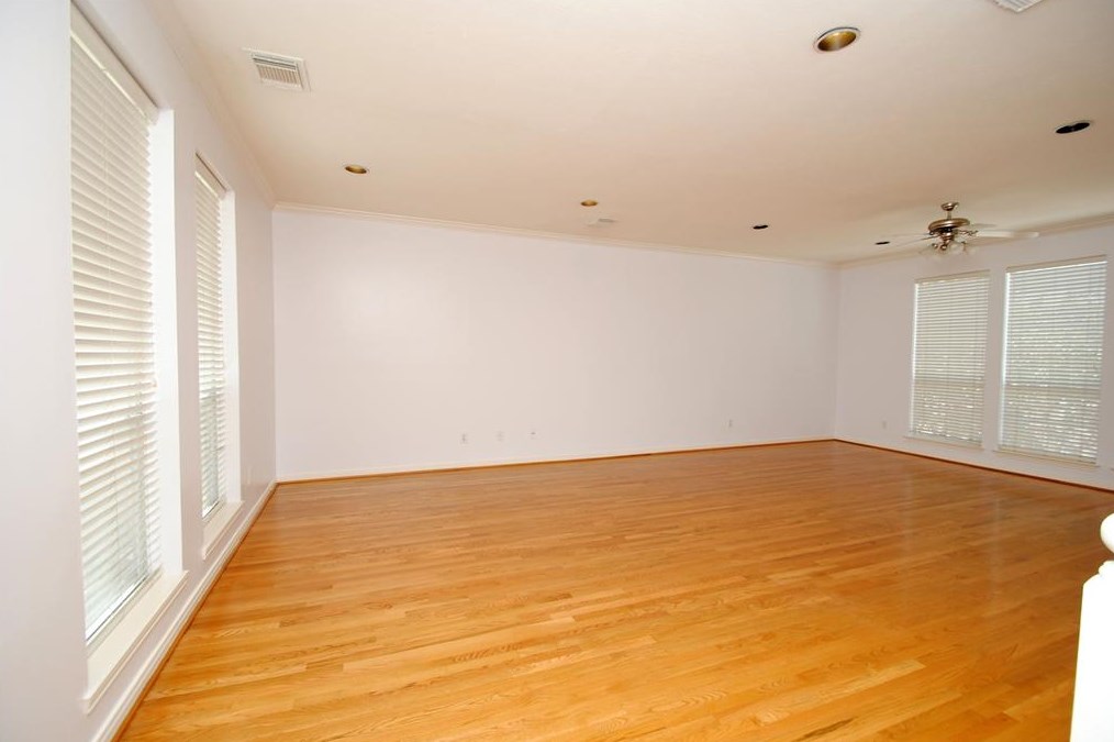 1913 Calumet St, Houston TX  77004-7267 exterior