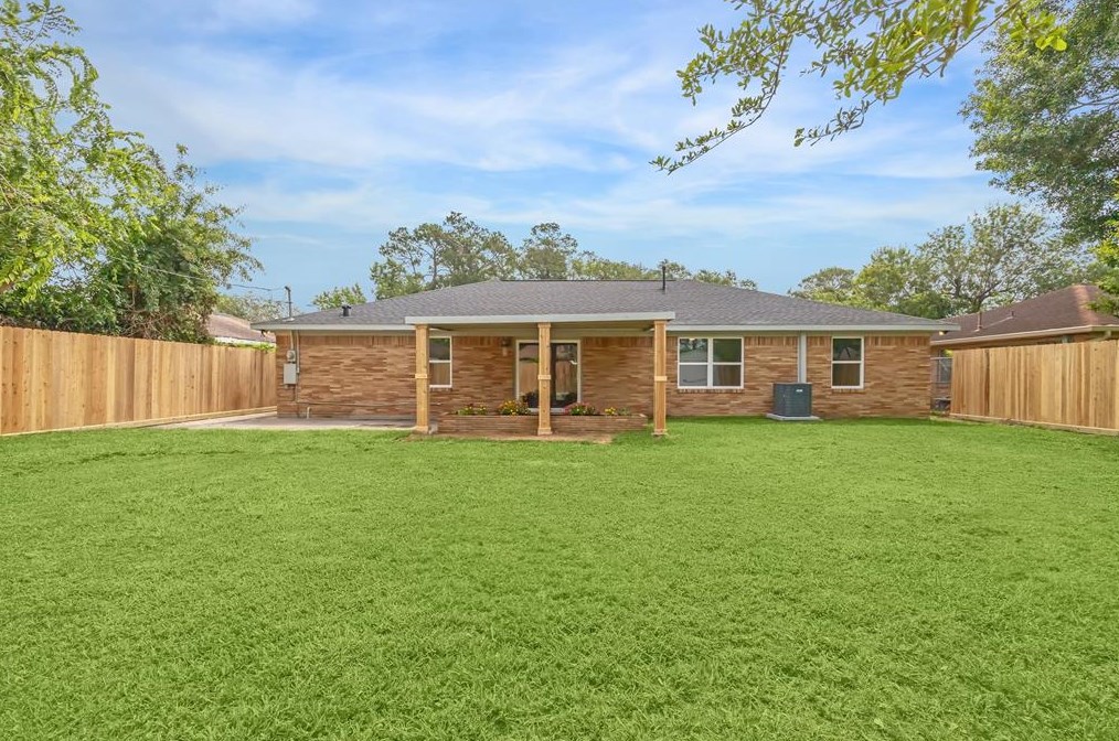 4711 Cetti St, Houston TX  77009-4820 exterior