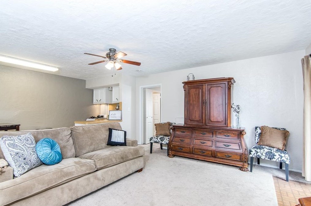 31102 Stella Ln #apt A, Tomball, TX 77375