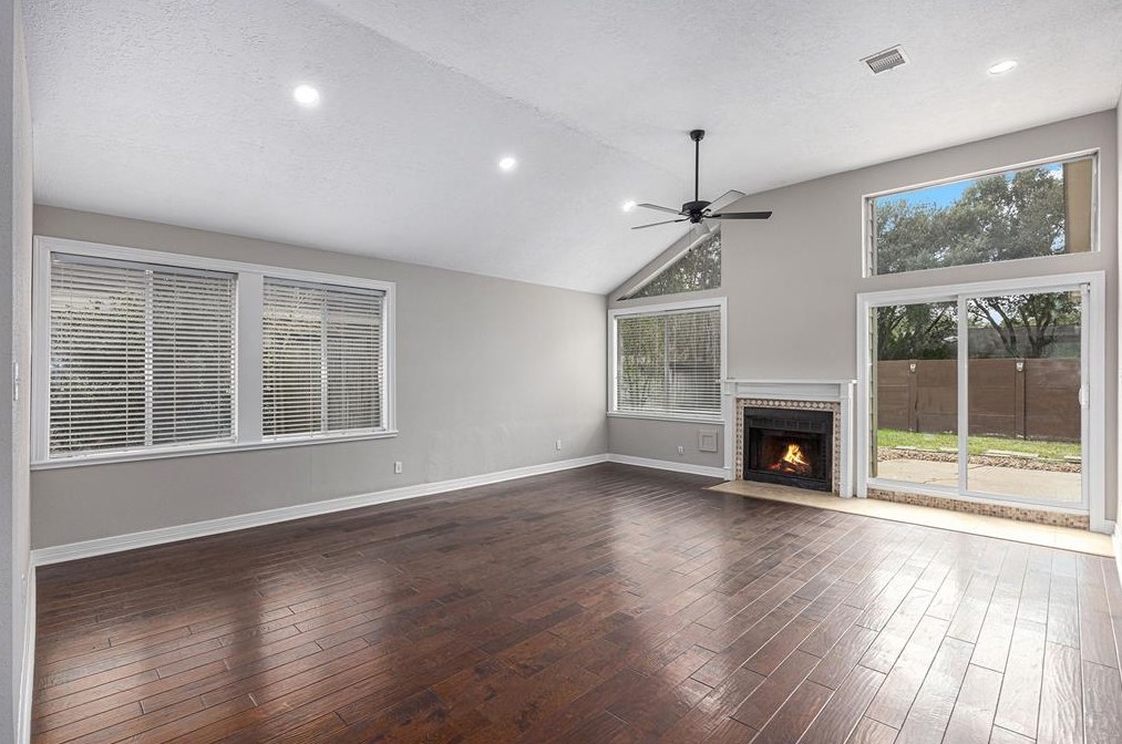 15867 Meadow Village Dr, Houston TX  77095-3718 exterior