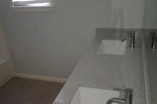 193 Oak River Dr, Cedar Creek, TX 78612 - Photo 4