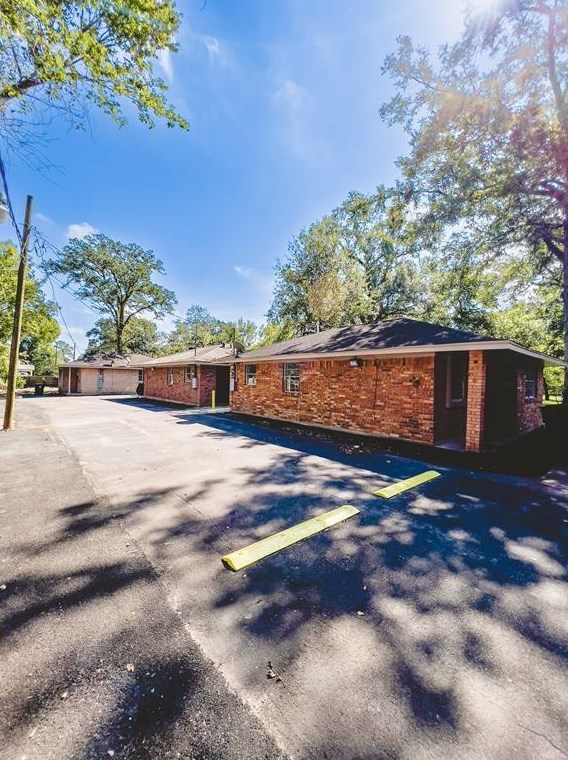 8312 Lavender St #b, Houston, TX 77016