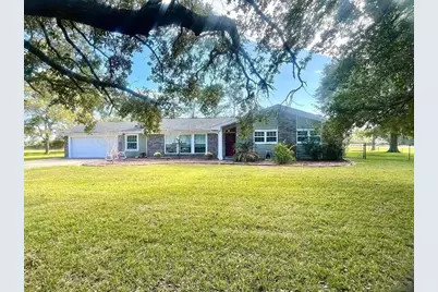 1013 Buccaneer Drive, Winnie, TX 77665 - Photo 1