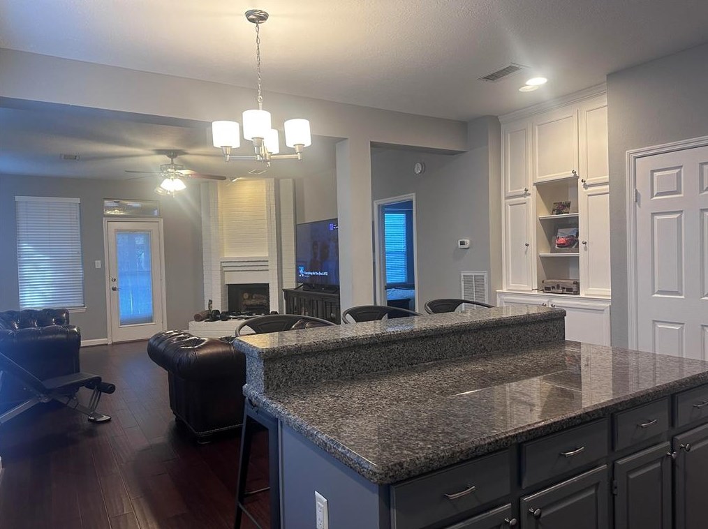 11 Sweetdream Pl, Spring, TX 77381