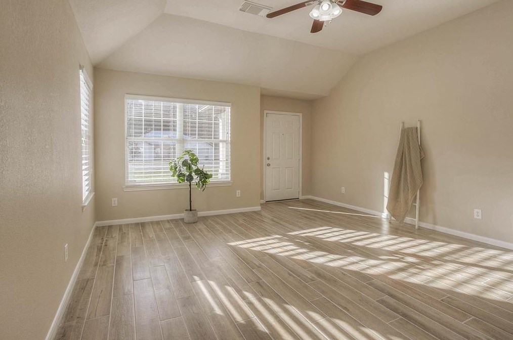 16412 Danika Oak Dr, Conroe, TX 77306