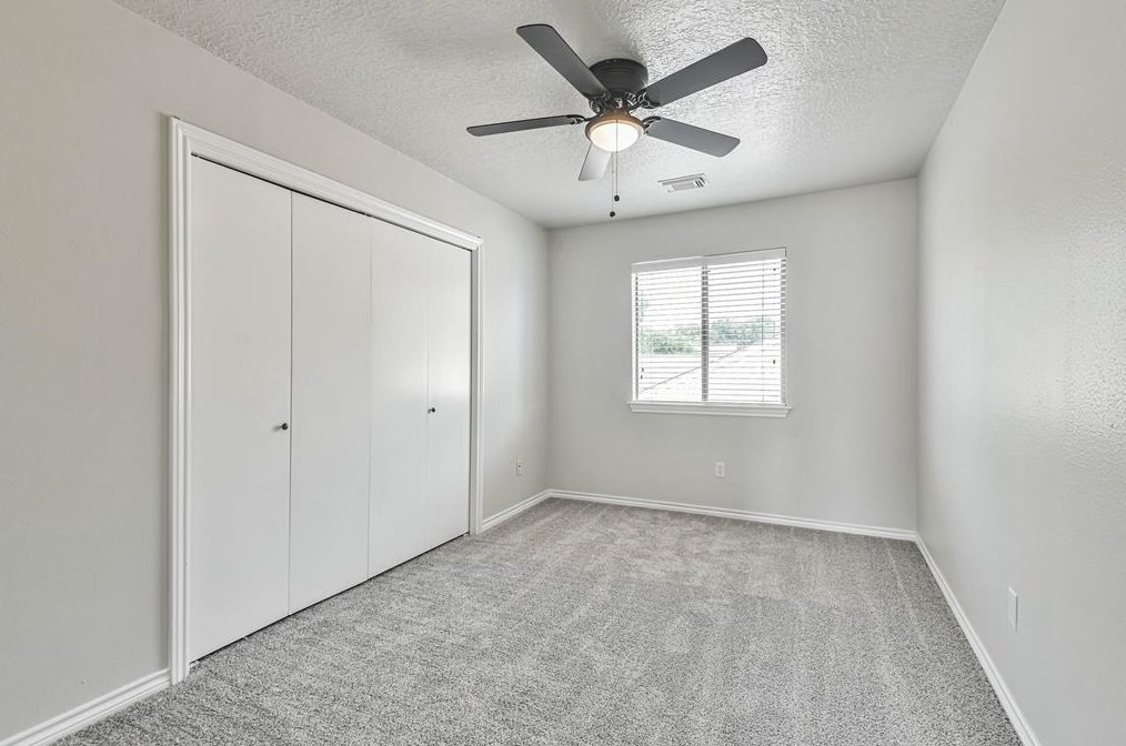10711 Norchester Vlg Dr, Houston TX  77070-3919 exterior