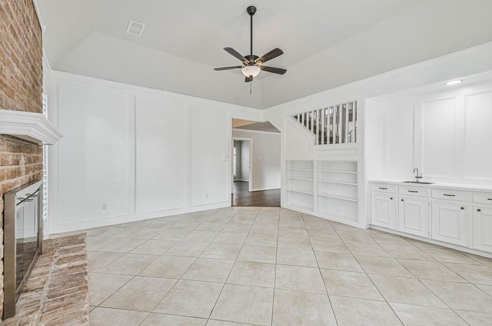 10711 Norchester Vlg Dr, Houston TX  77070-3919 exterior