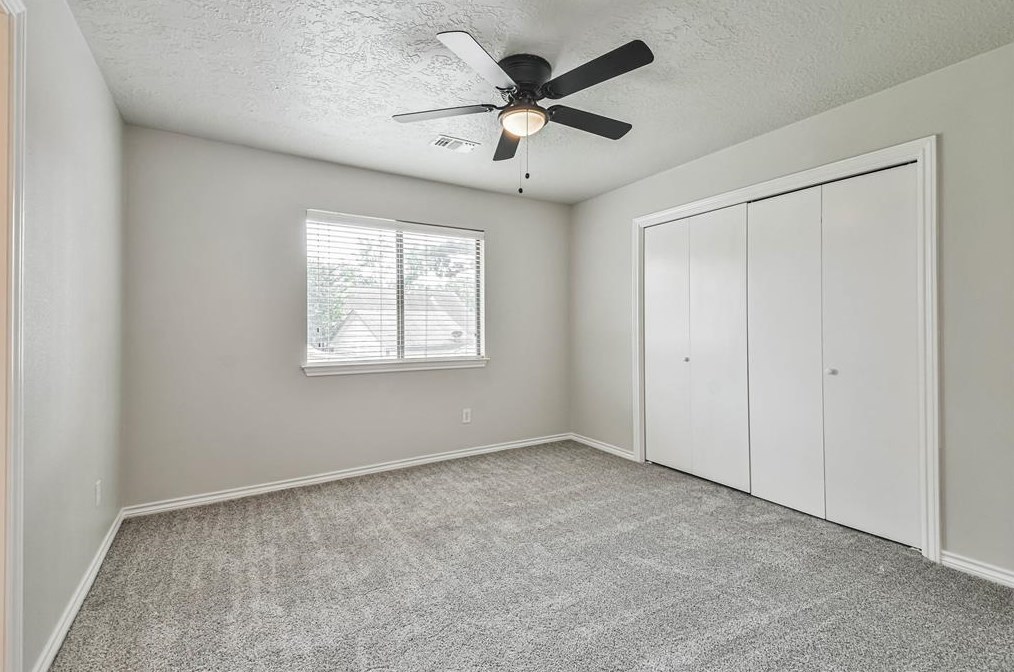 10711 Norchester Vlg Dr, Houston TX  77070-3919 exterior