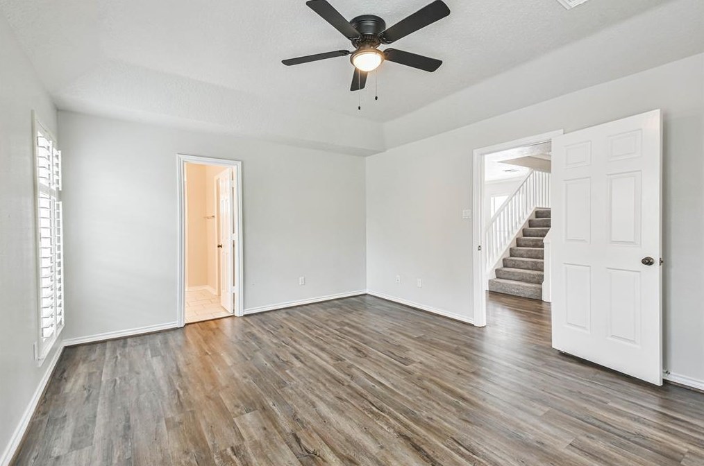10711 Norchester Vlg Dr, Houston TX  77070-3919 exterior
