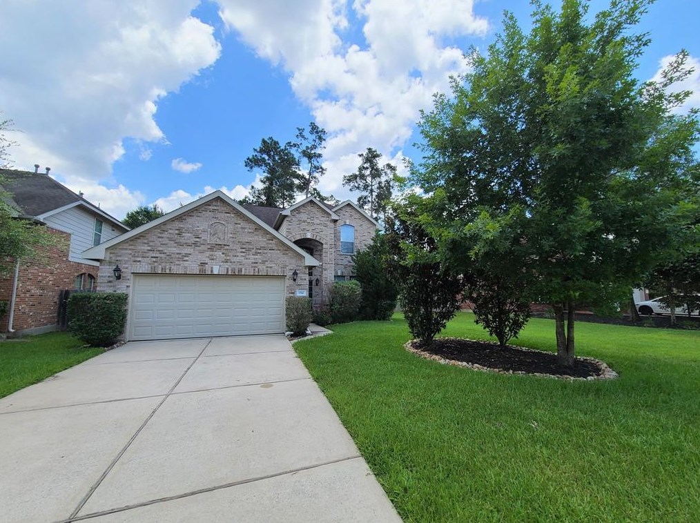 154 Spindle Tree Cir, Spring TX  77382-1476 exterior