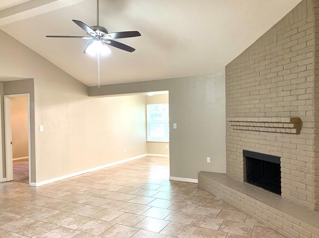9722 Dalmally St, Spring TX  77379-3882 exterior
