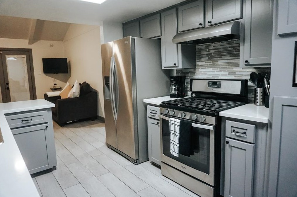 2155 Twinbrooke Dr, Houston, TX 77088-3231
