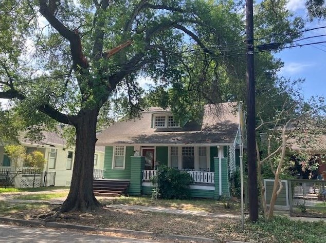 524 Euclid St, Houston, TX 77009-7225