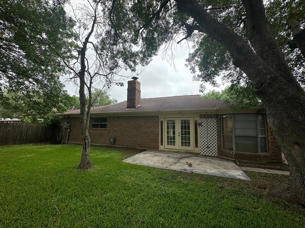 859 Seacliff Dr, Houston, TX 77062-5101