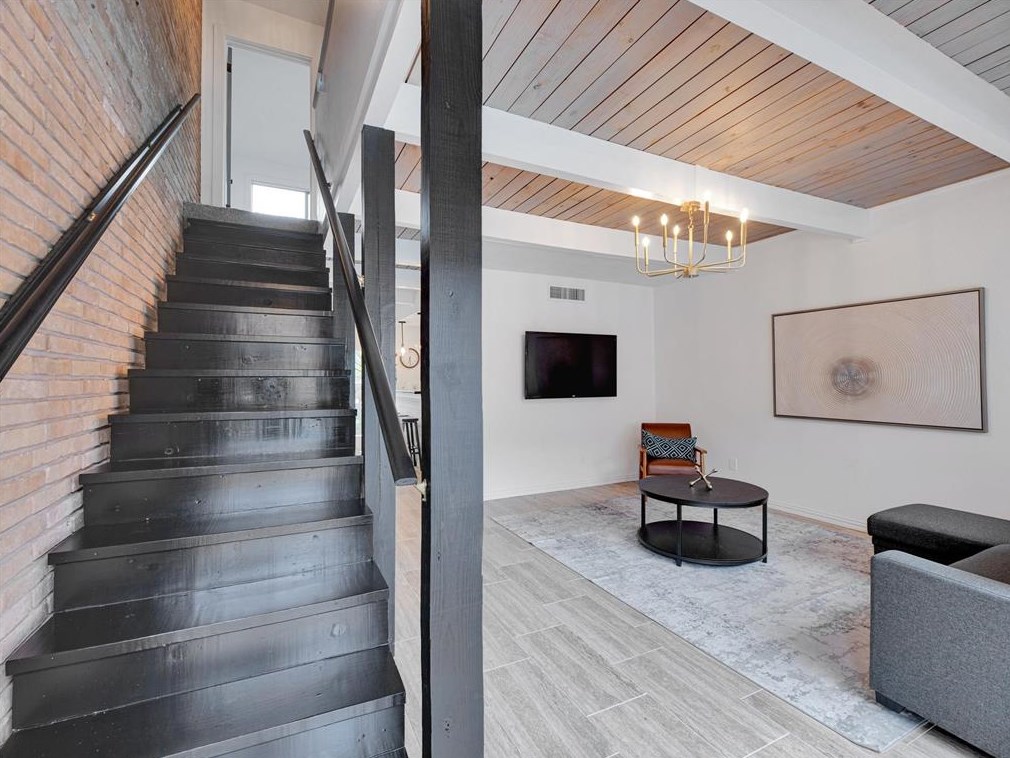 3809 N Braeswood Blvd Apt 14, Houston, TX 77025