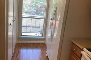 8435 Sands Point Dr, Houston, TX 77036 - Photo 4