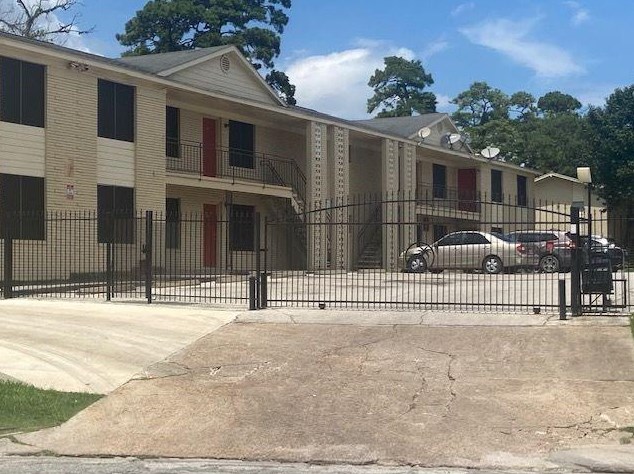 3639 N Macgregor Way #26, Houston, TX 77004