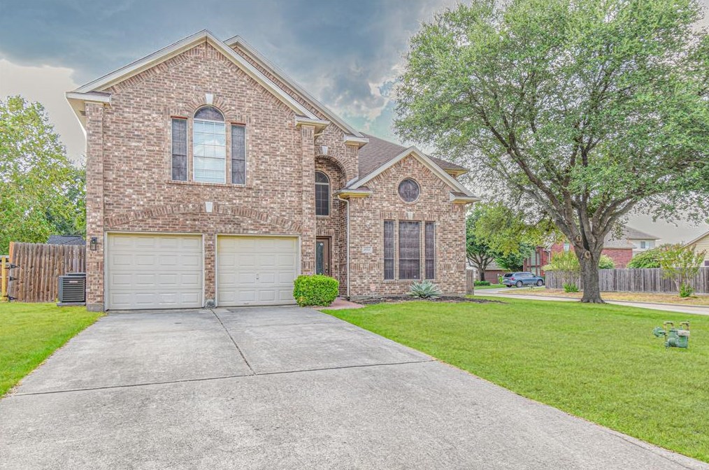 30611 Country Meadows Dr, Tomball, TX 77375