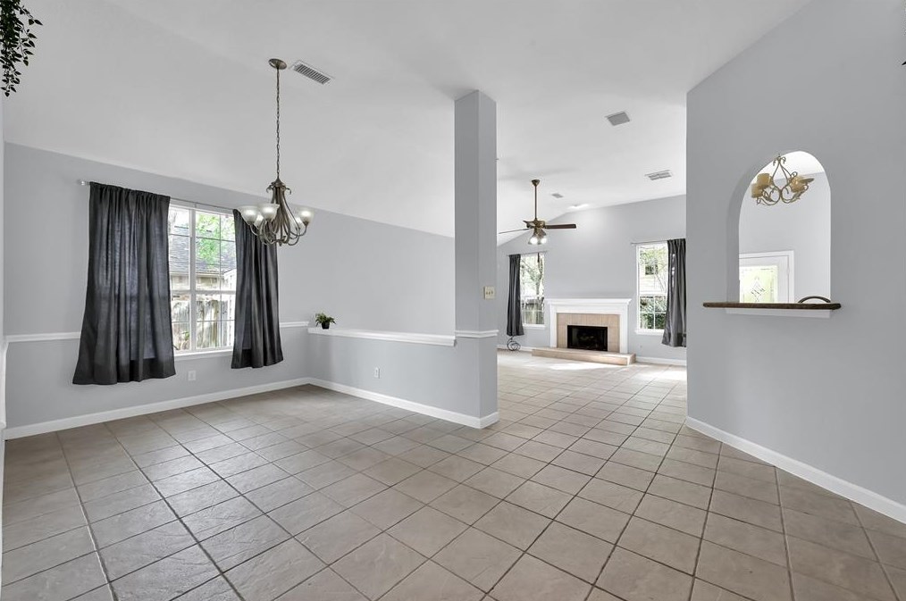 10 Sweetdream Pl, Spring TX  77381-6009 exterior