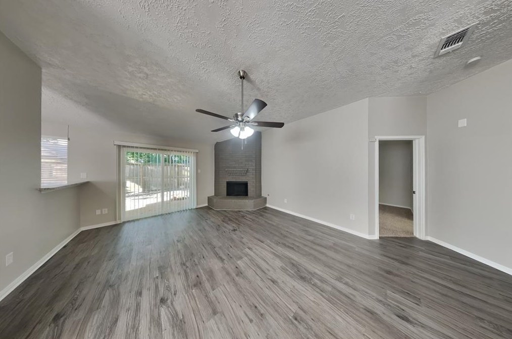 10439 Lazy Meadows Dr, Houston, TX 77064