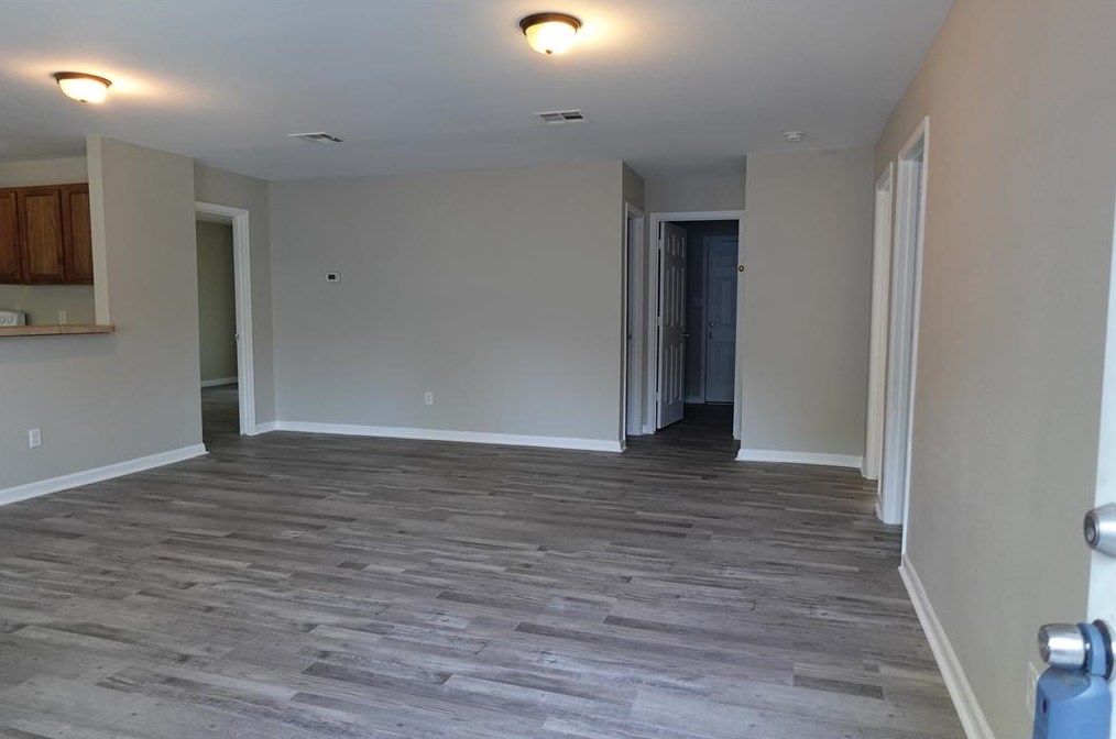 7806 Beckley St #b, Houston, TX 77088
