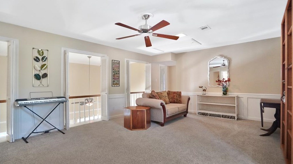 10523 Fawnview Dr, Houston TX  77070-3306 exterior