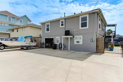 138 Tarpon Street, Bayou Vista, TX 77563 - Photo 2