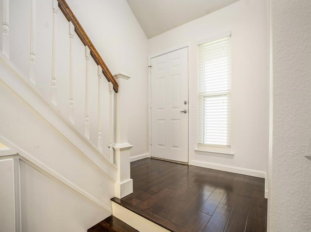 746 Country Place Dr #b, Houston, TX