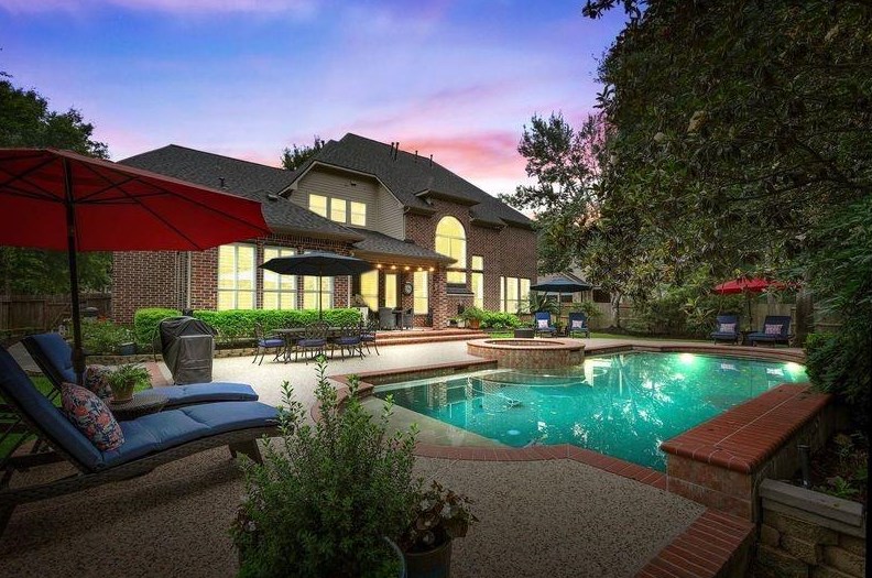 35 Nocturne Woods Pl, Spring, TX 77382-1452