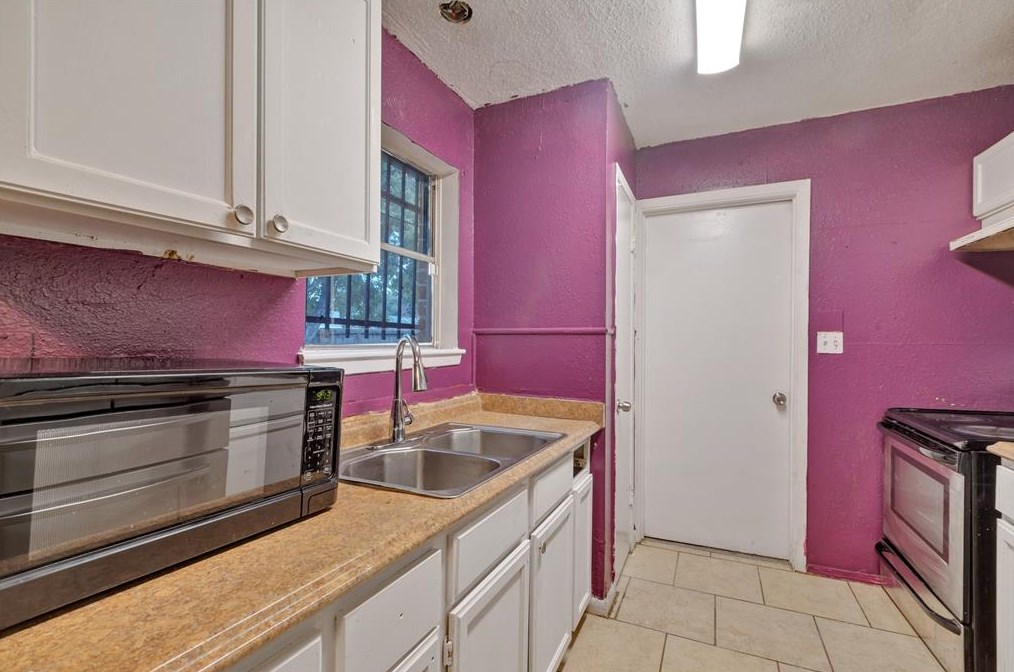 9731 Trumpet St, Houston TX 77078-3119 exterior