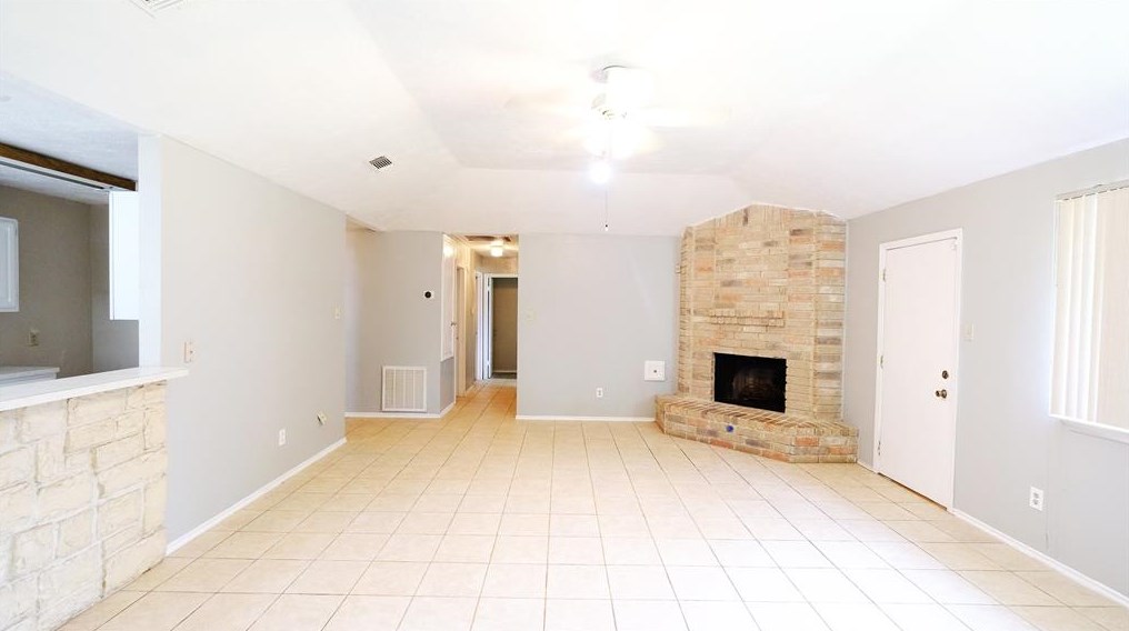 13214 Chipman Glen Dr, Houston TX  77082-5008 exterior