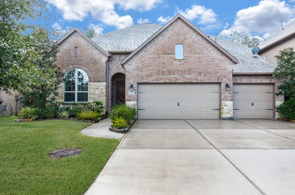 1731 Sylvia Springs Ln, Spring, TX 77386-4071