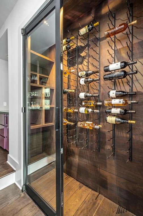 2209 Pine Valley Dr, Houston TX  77019-3510 exterior