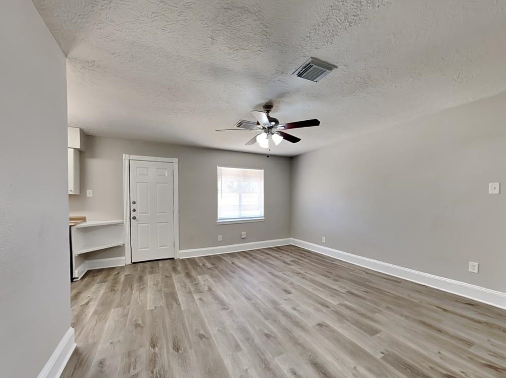 4427 Oakside Dr, Houston, TX 77053