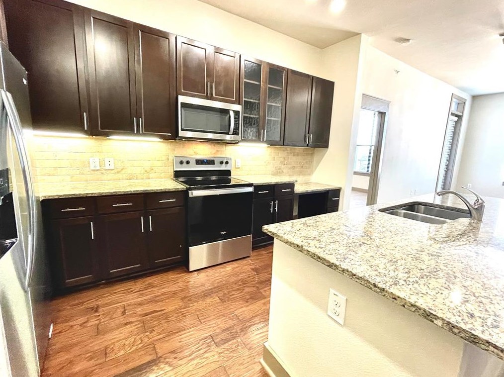 7600 Highmeadow Dr Apt 2078, Houston, TX 77063
