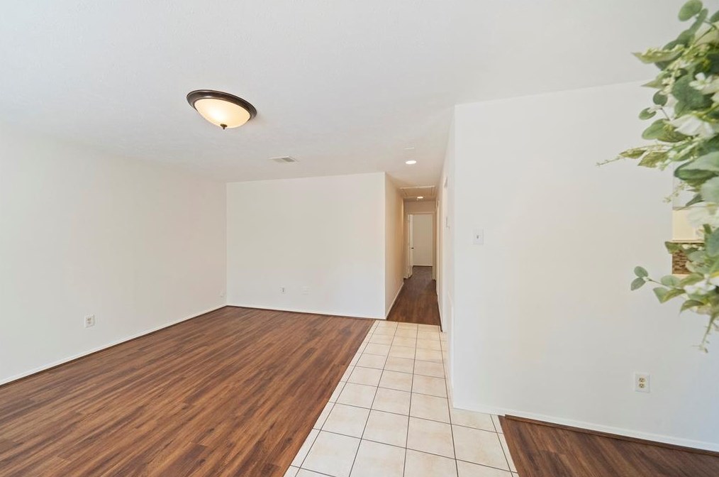 66 S Circlewood Glen, Spring, TX 77381