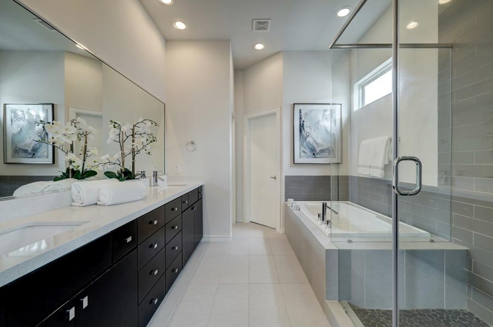 1312 Delano, Houston TX  77004-1646 exterior