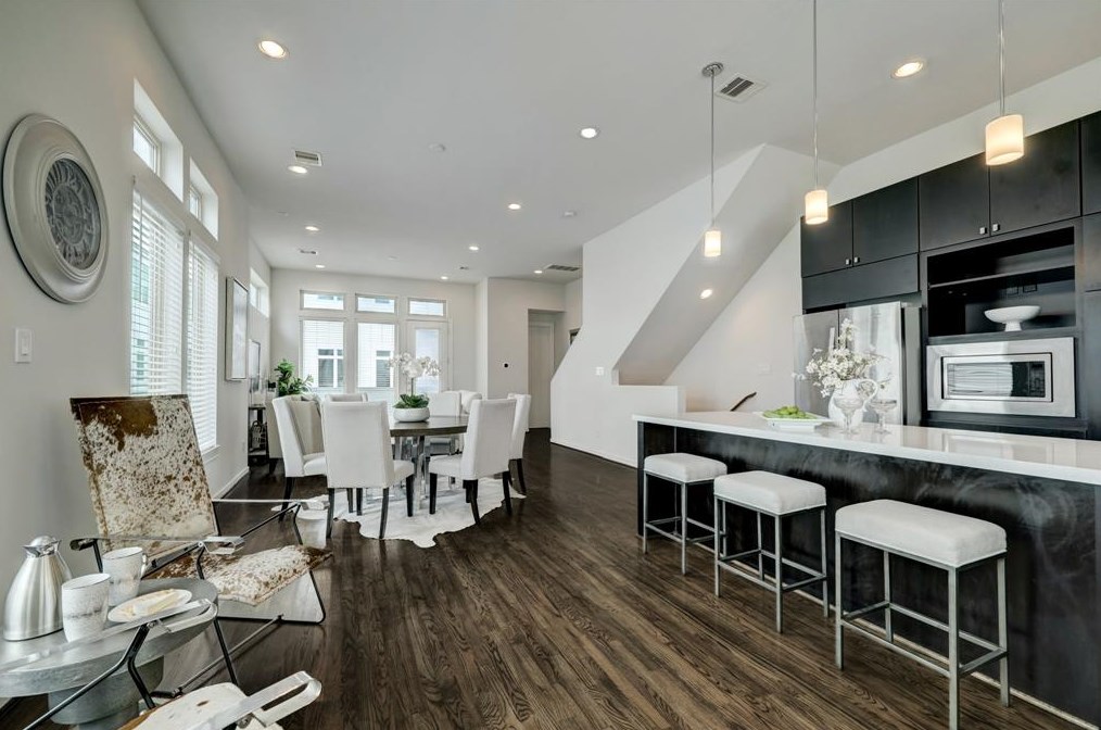 1312 Delano, Houston TX  77004-1646 exterior