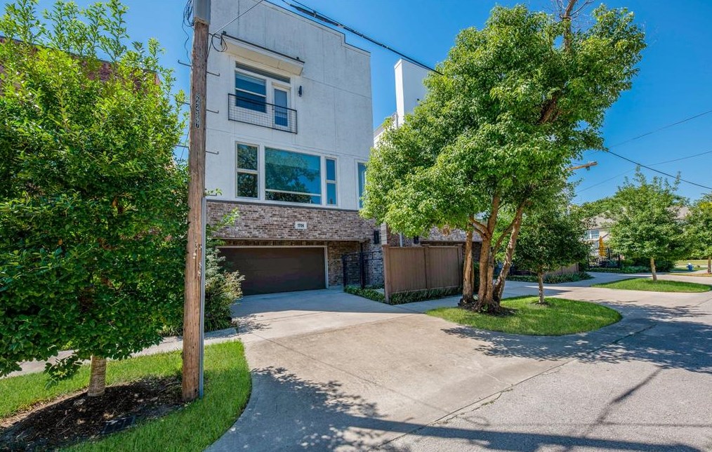 1706 Prospect St, Houston, TX 77004-5941