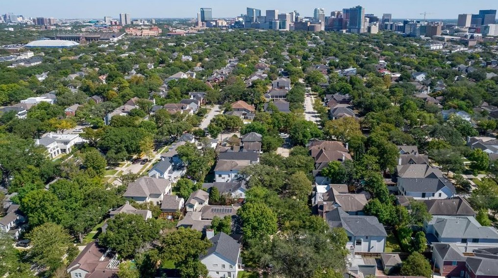 2624 Centenary St, Houston TX  77005-3938 exterior