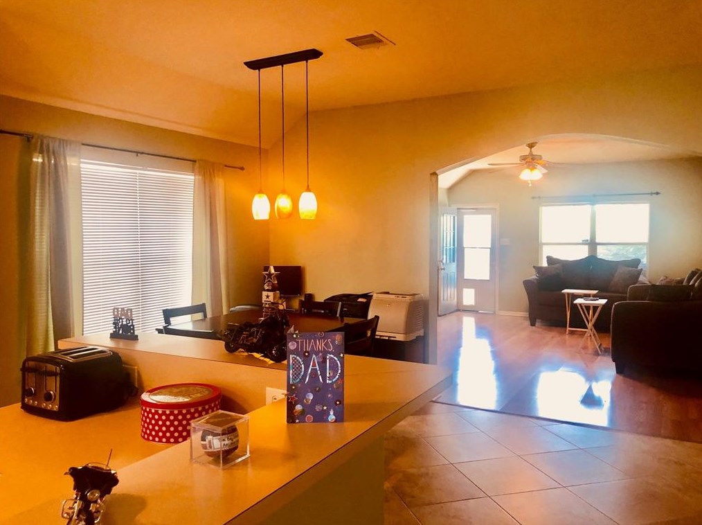 1031 Andover Glen Dr, Fresno, TX 77545-7973