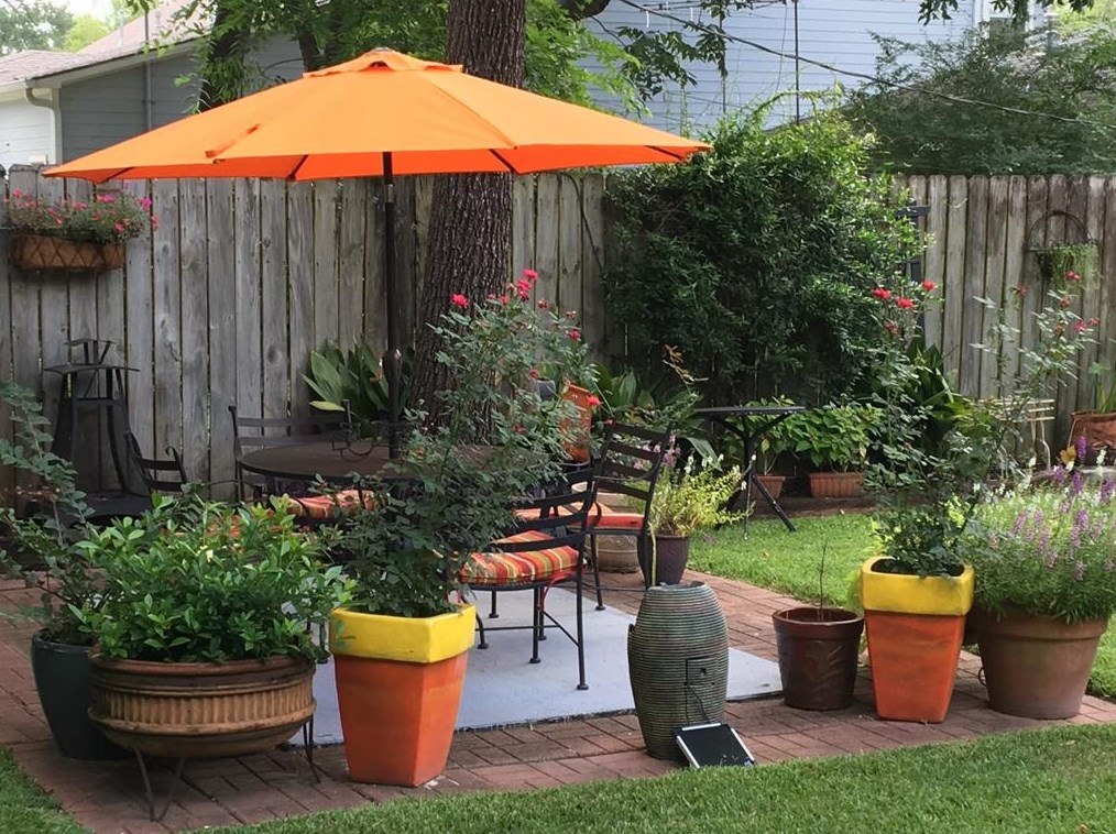 1334 Chantilly Ln, Houston TX  77018-4132 exterior