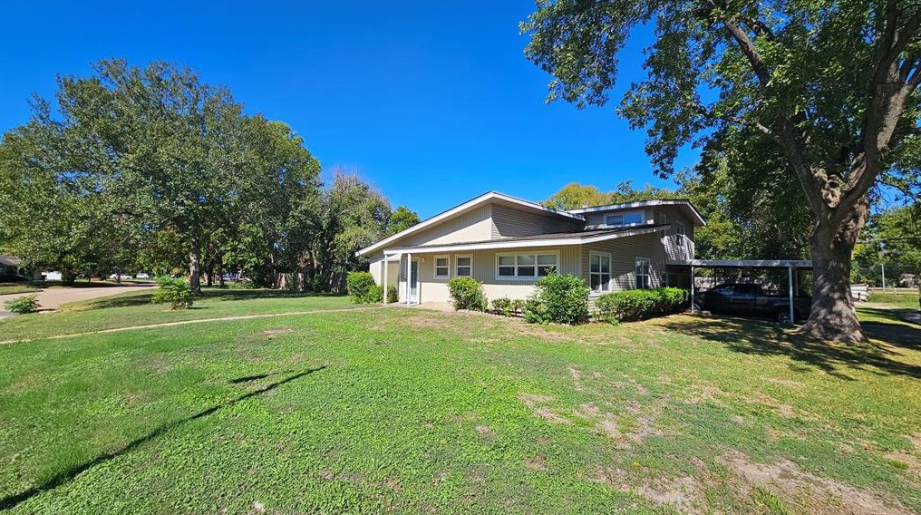 7002 Cole Creek Dr, Houston, TX 77092-1419
