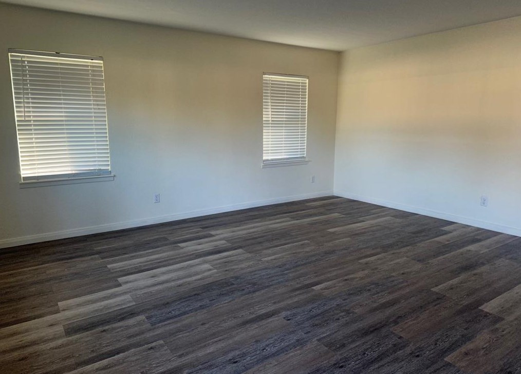 110 Chestnut St, Richwood, TX 77566