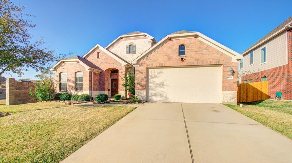 15307 Macy Dr, Cypress, TX 77429