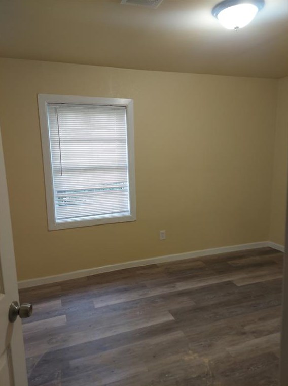 5714 Doulton Dr, Houston TX  77033-2002 exterior