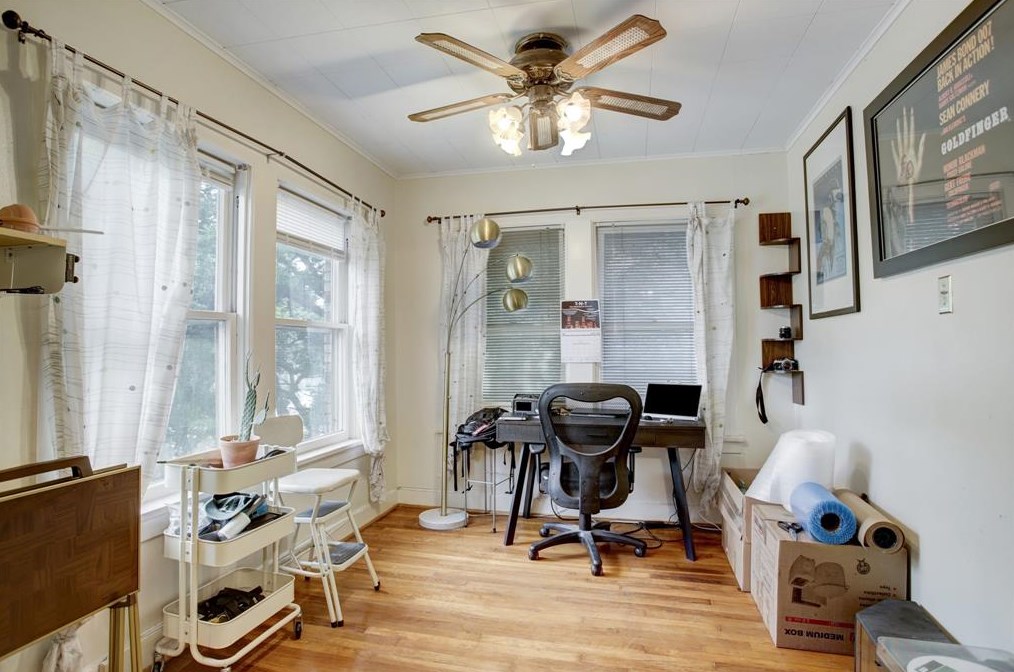 2145 Sul Ross St, Houston TX  77098-2417 exterior