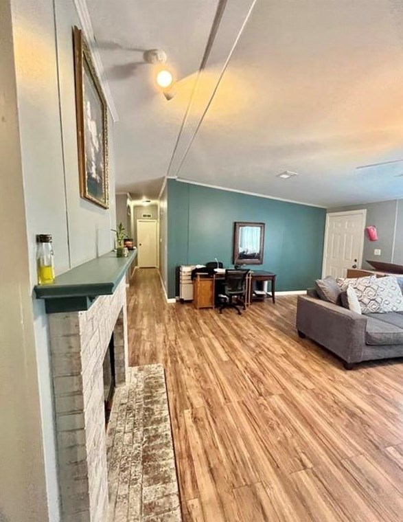 5918 Waukegan Rd, Conroe TX  77306-5870 exterior