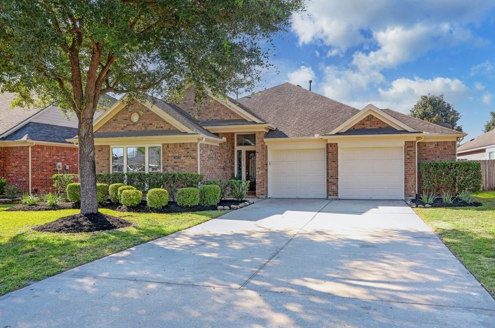26815 Lakeridge Park Ln, Cypress, TX 77433